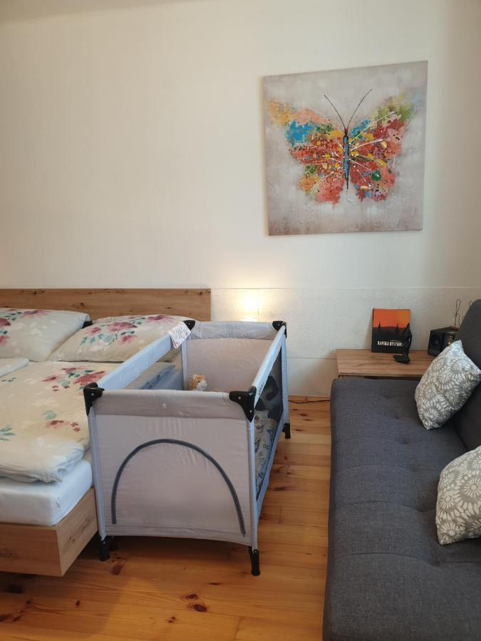 Apartman Central, Self Check In 24 H, Free Parking Banska Bystrica Luaran gambar